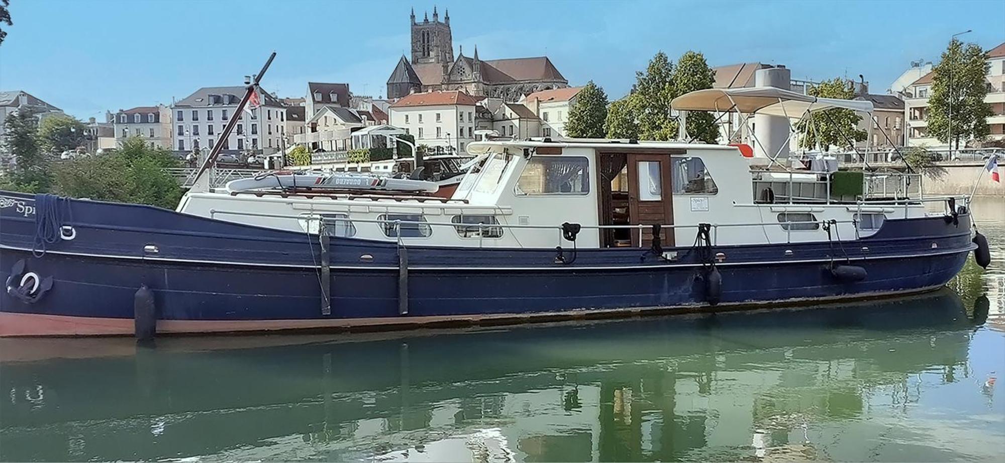 Spicy - Sejour Insolite Sur La Marne Meaux Dış mekan fotoğraf